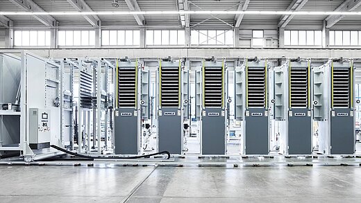 Laminier- und Pressenanlage für Leiterplatten und Multilayer